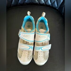 Louis Garneau Women’s Cycling Shoes Size 8